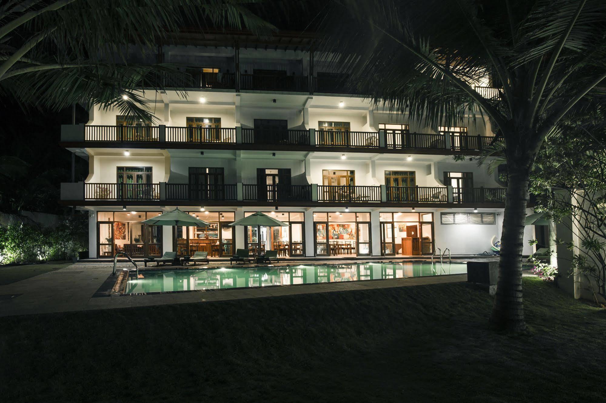Rockside Beach Resort Bentota Eksteriør billede