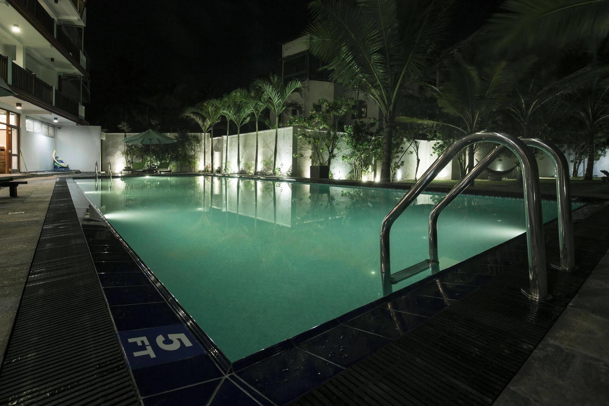 Rockside Beach Resort Bentota Eksteriør billede