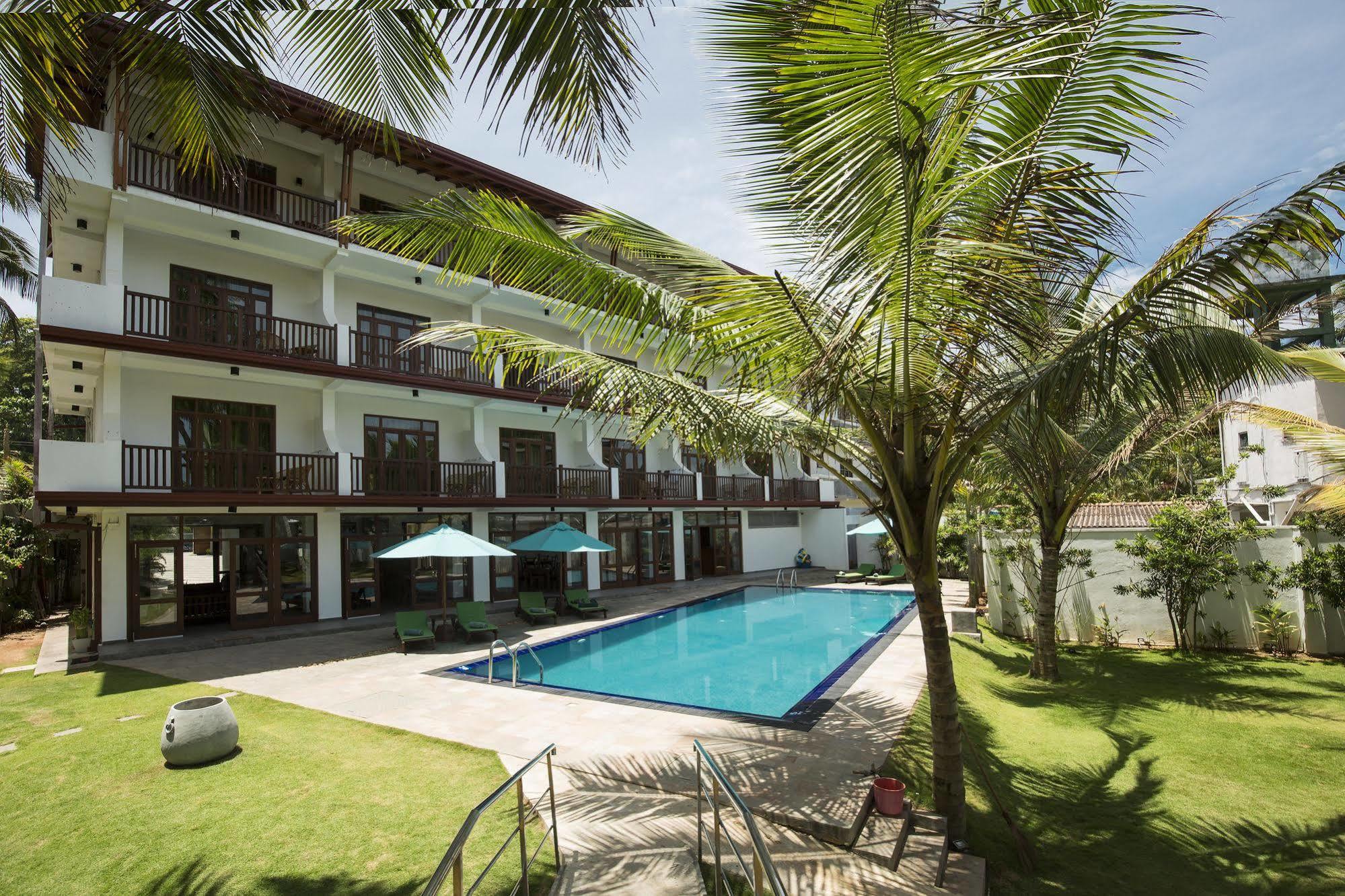 Rockside Beach Resort Bentota Eksteriør billede