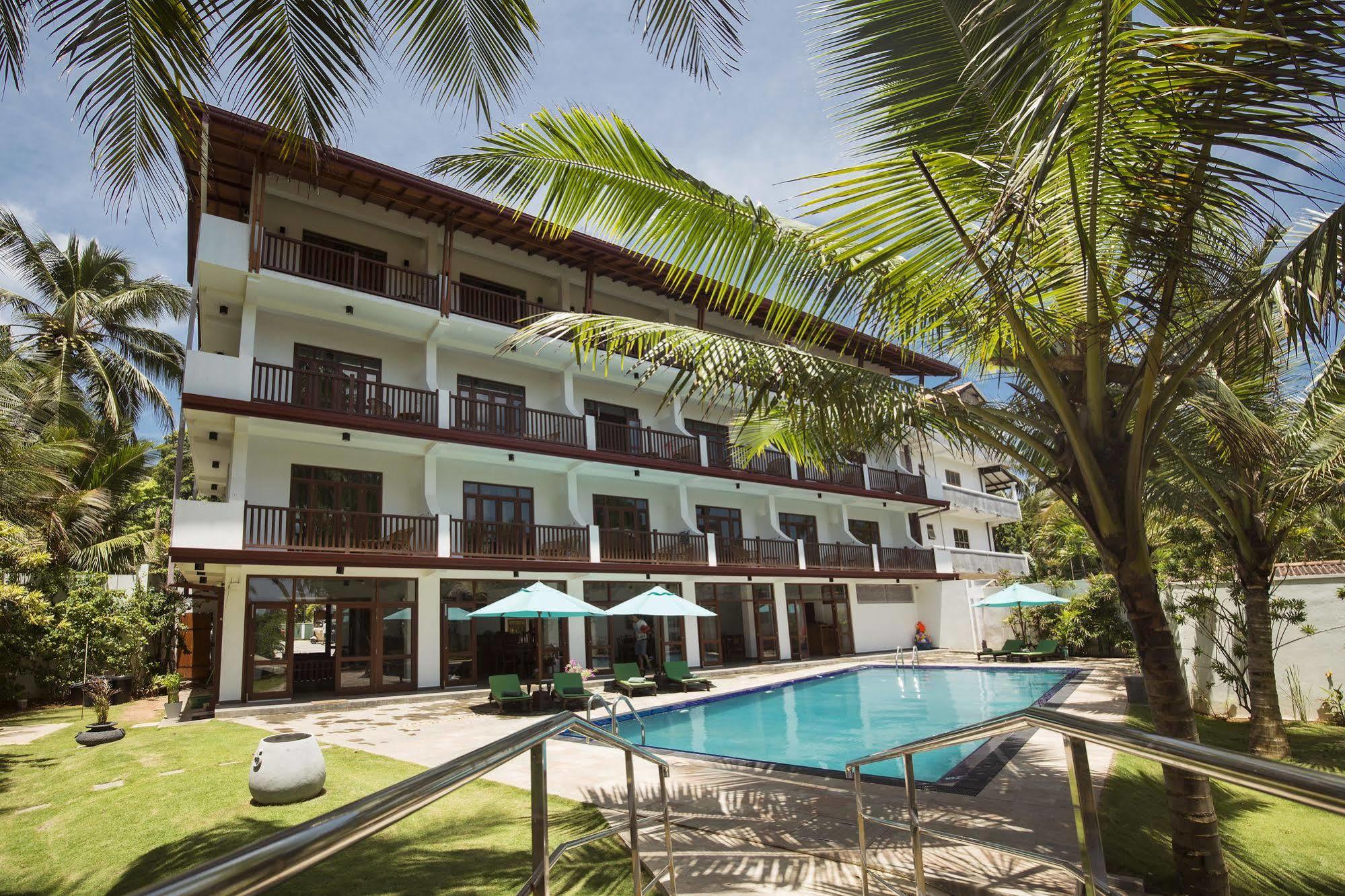 Rockside Beach Resort Bentota Eksteriør billede